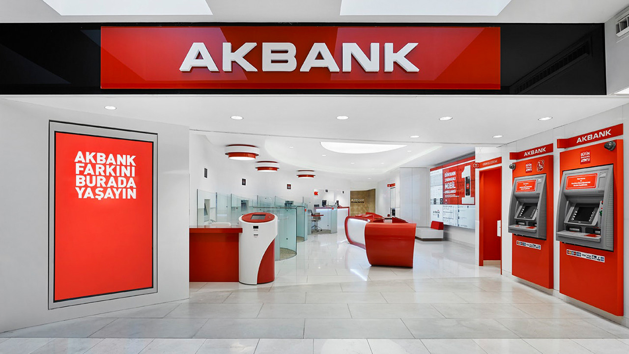 Akbank'ta EFT ücretsiz mi? Hangi işlemler ücretsiz?