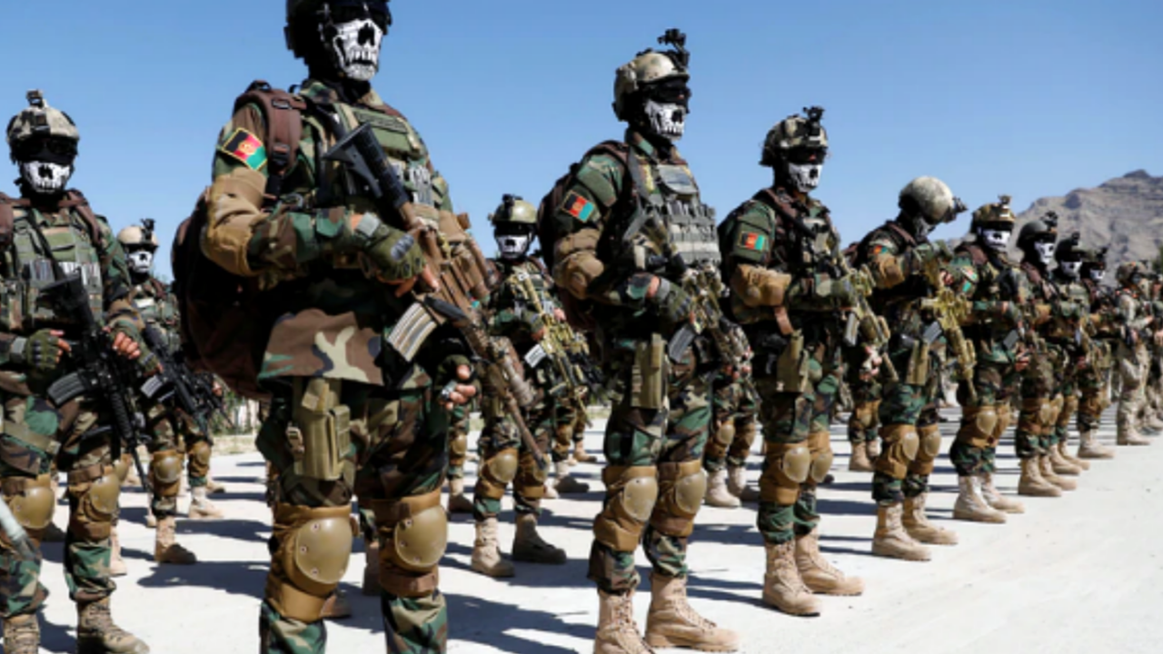 Afgan ordusu karşı saldırıya geçti! 2 ilçe Taliban'dan kurtarıldı!