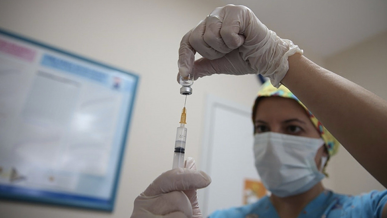 Koronavirüs aşısında üçüncü doz gerekli mi?