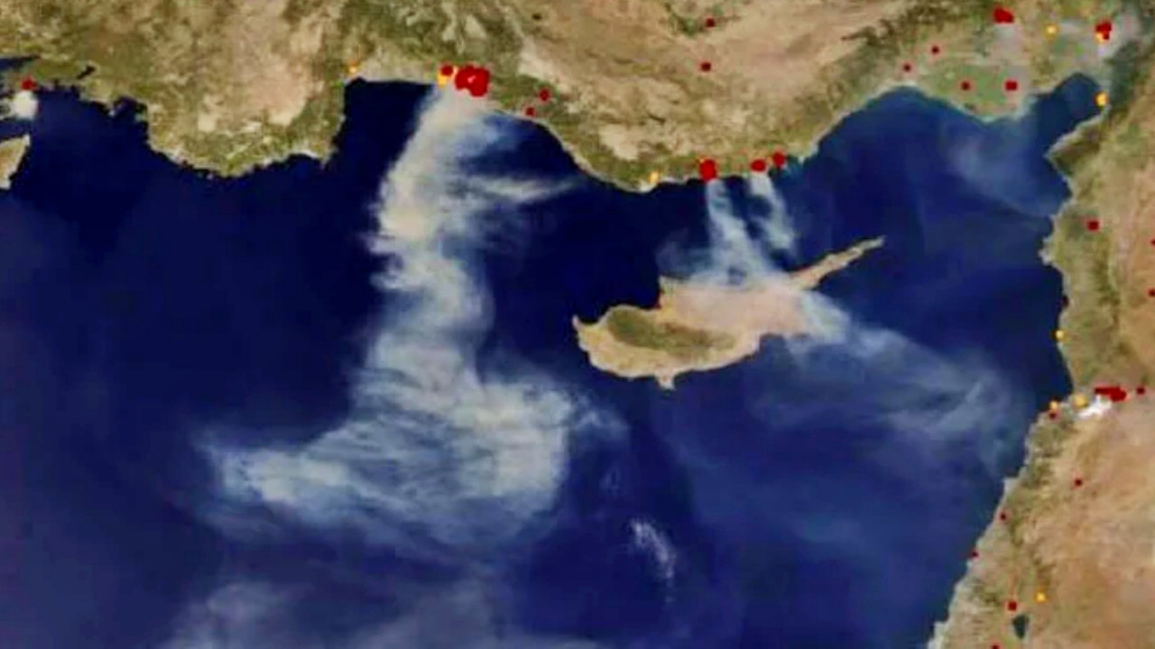 Türkiye'nin savaştığı orman yangınları uzaydan görüntülendi!