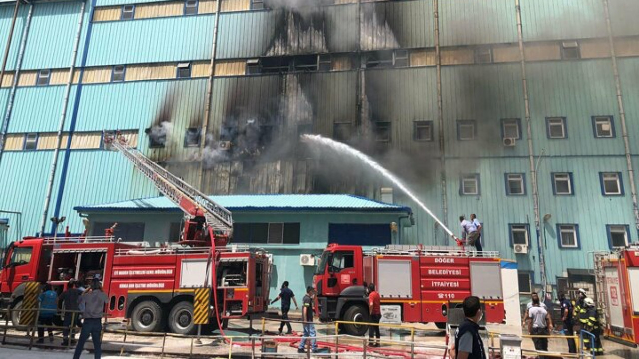 Eskişehir'de korkutan patlama: Yangın kısa sürede büyüdü!