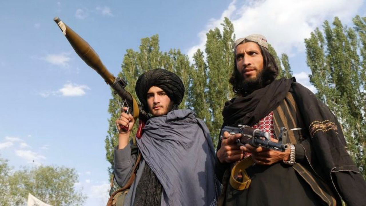İngiliz uzman: Afgan ordusunun çökmesinin sebebi 'hayalet askerler'!