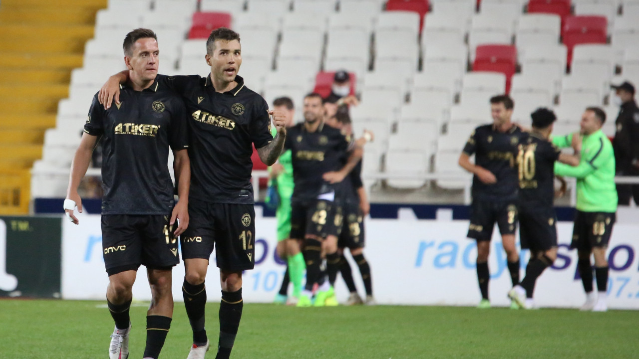 Konyaspor deplasmanda Sivasspor'u 88'de bulduğu golle mağlup etti