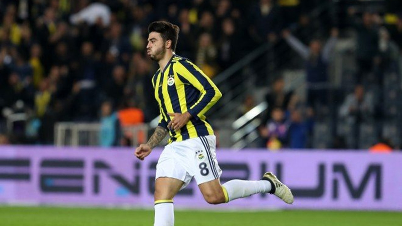 Fenerbahçe'de ilk 11'de yer bulamayan Ozan Tufan için Watford'dan teklif geldi