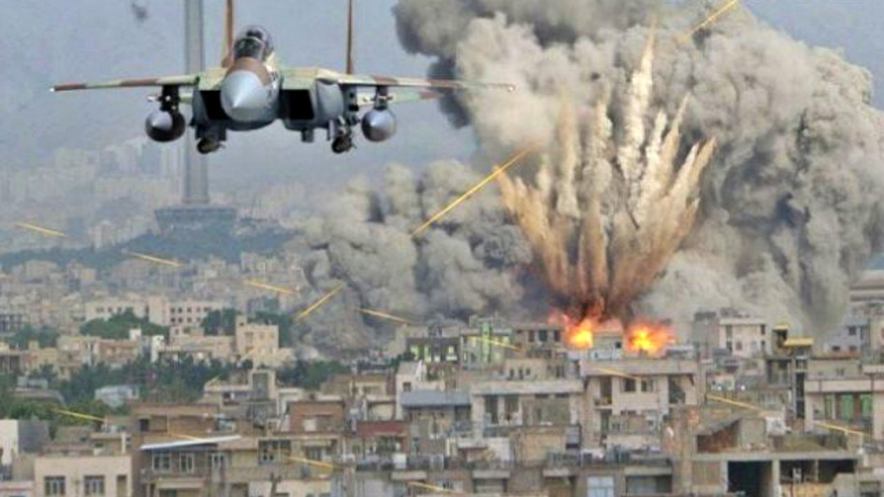 İsrail, Suriye'nin güneybatısındaki Esad mevzilerini vurdu!