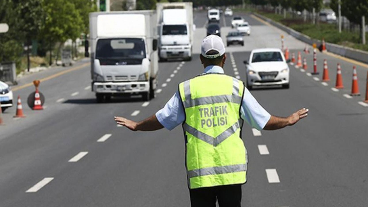 Ankara Valiliği, 30 Ağustos'ta araç trafiğine kapatılacak yolları açıkladı