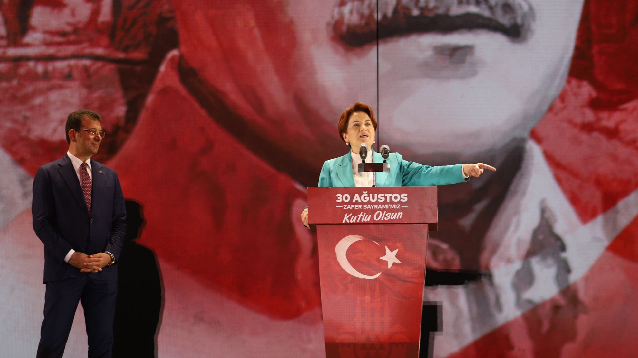 Akşener, İmamoğlu'nu Fatih'e, AK Parti'yi Bizans'a benzetti