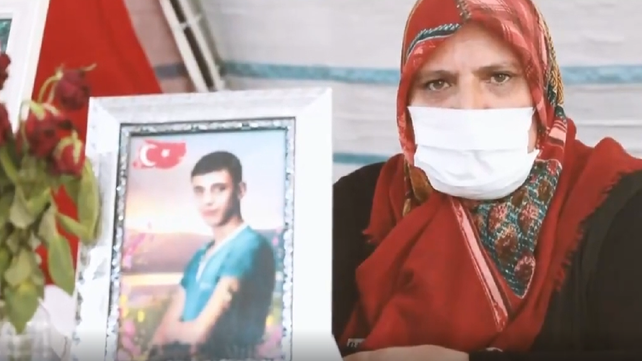 Cumhurbaşkanı Erdoğan'dan evlat nöbetinin 3'üncü yılında Diyarbakır annelerine selam