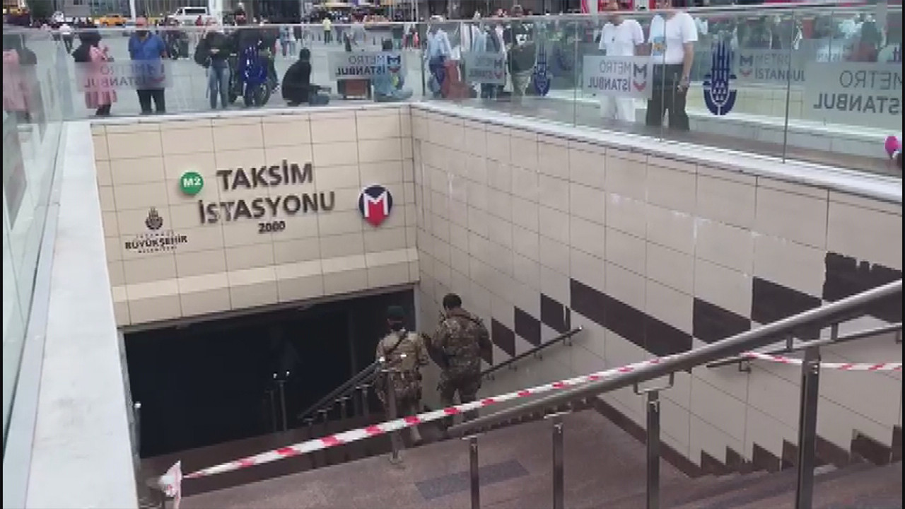 Taksim'deki metroda intihar girişimi: Seferler durdu