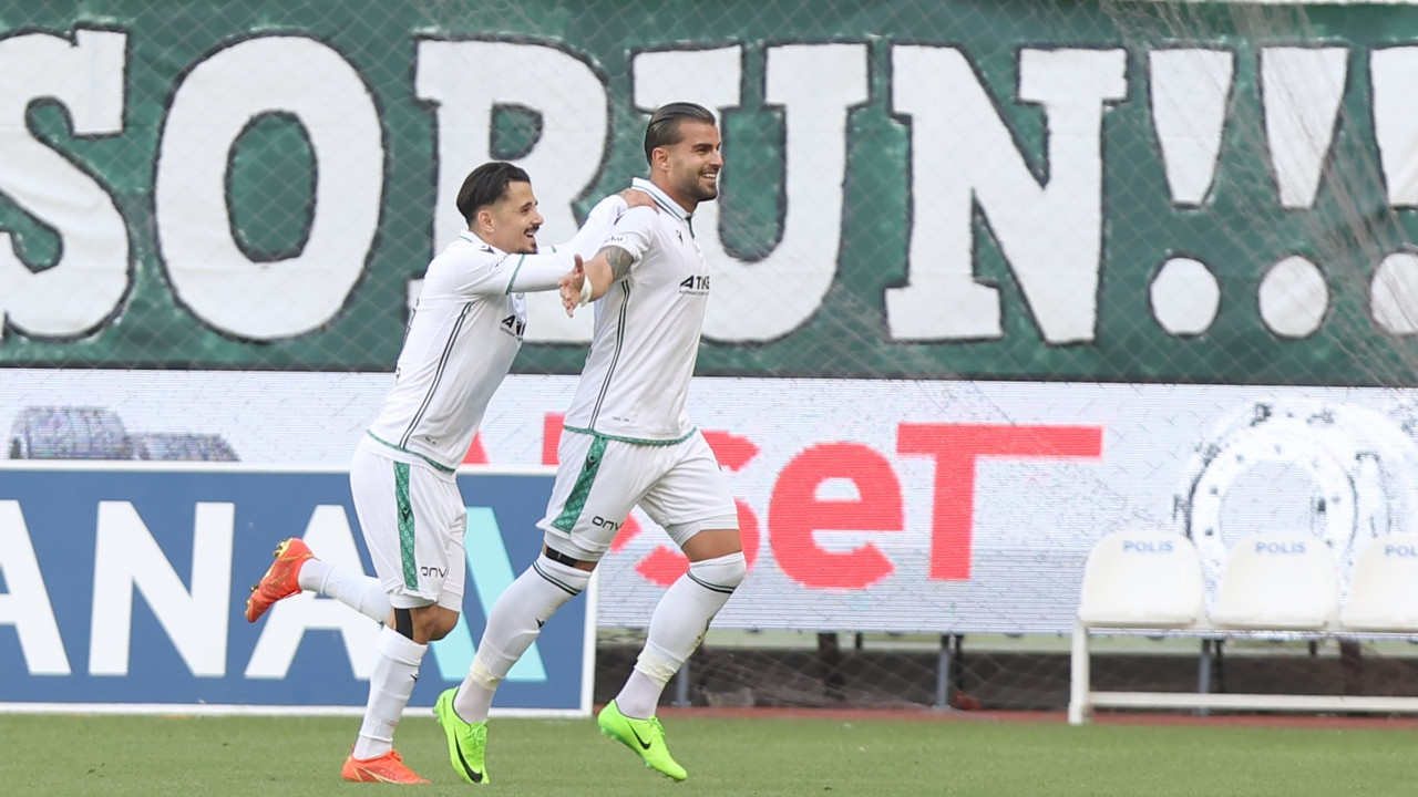 Konyaspor, Altay karşısında 3 puanı 3 golle aldı... Yeşil-Beyazlılar'dan 4 maçta 10 puan