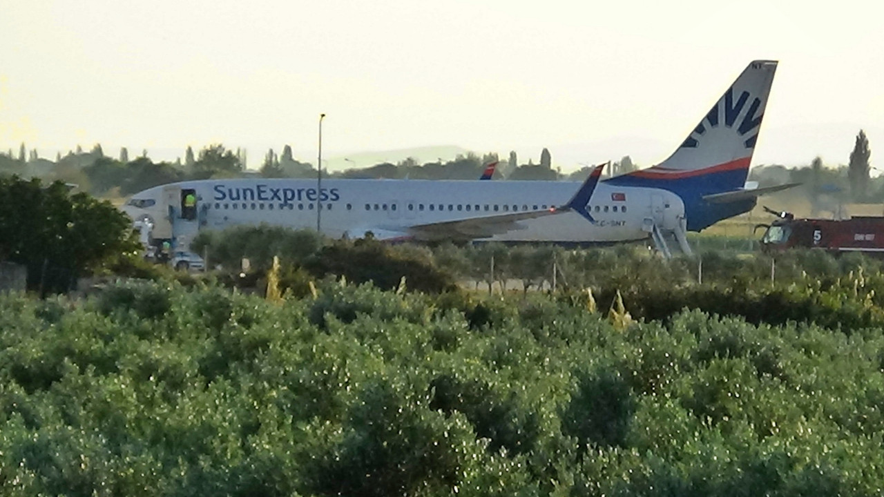 Uçaktaki kalp krizinin ardından pilotlar Edremit'e acil iniş yaptı!