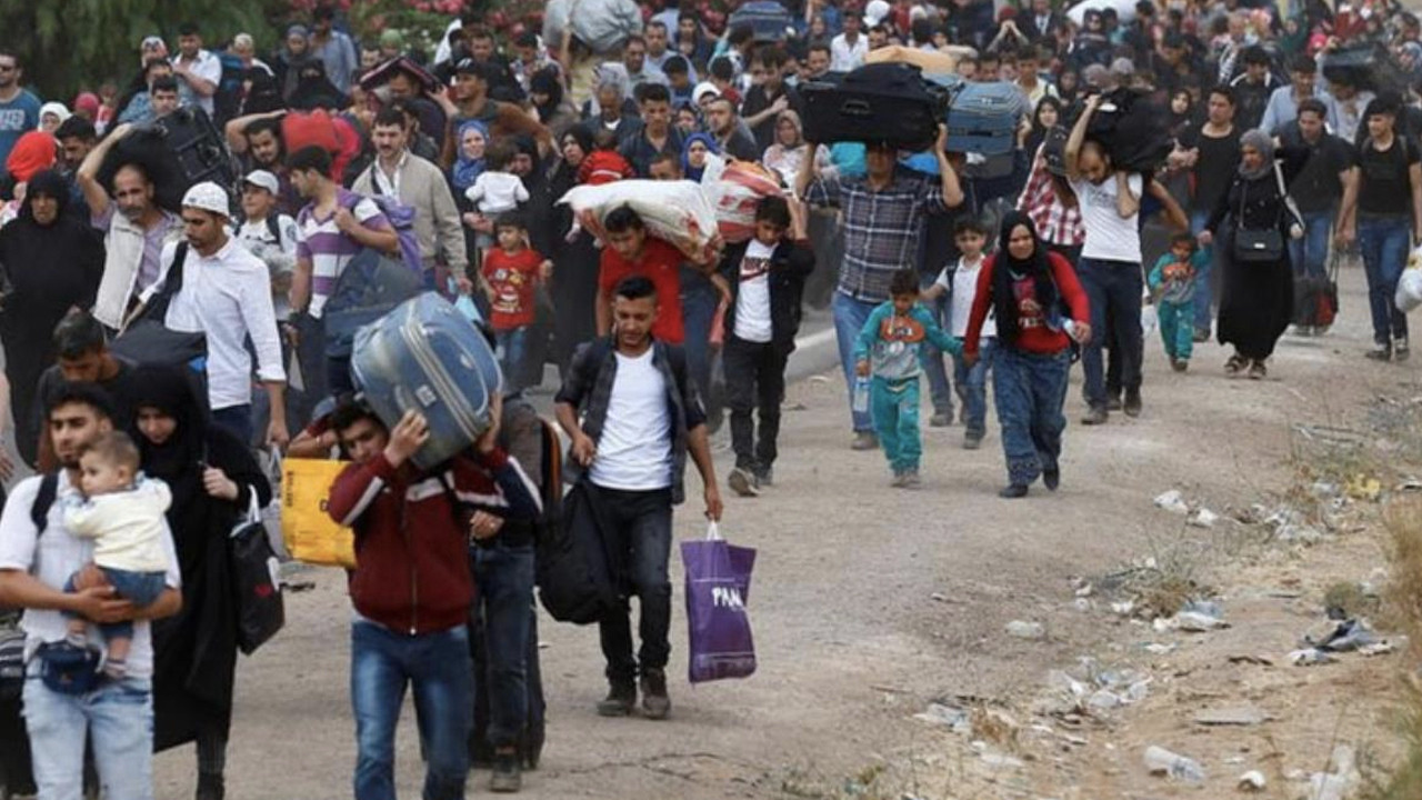 Cumhurbaşkanı Erdoğan 2 yıl önce harita üzerinde anlatmıştı: Mültecilerin dönüşü için 3 plan gündemde