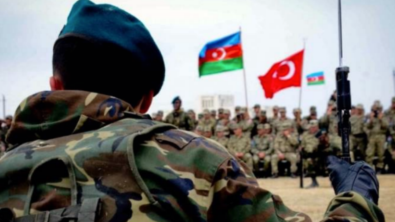 Azeri analist: Erdoğan - Paşinyan görüşmesi Azerbaycan için de faydalı