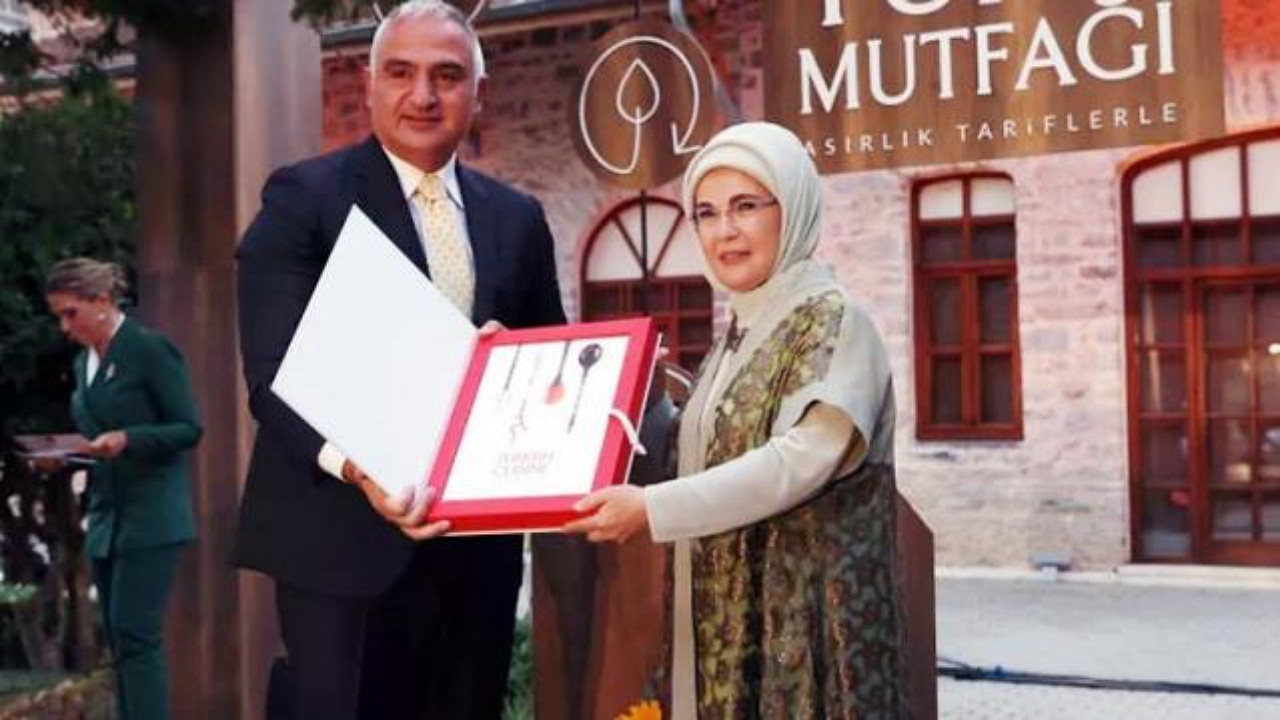 Emine Erdoğan'ın 'Asırlık Tariflerle Türk Mutfağı' kitabı ile ilgili iddiaları Kültür ve Turizm Bakanlığı yalanladı!