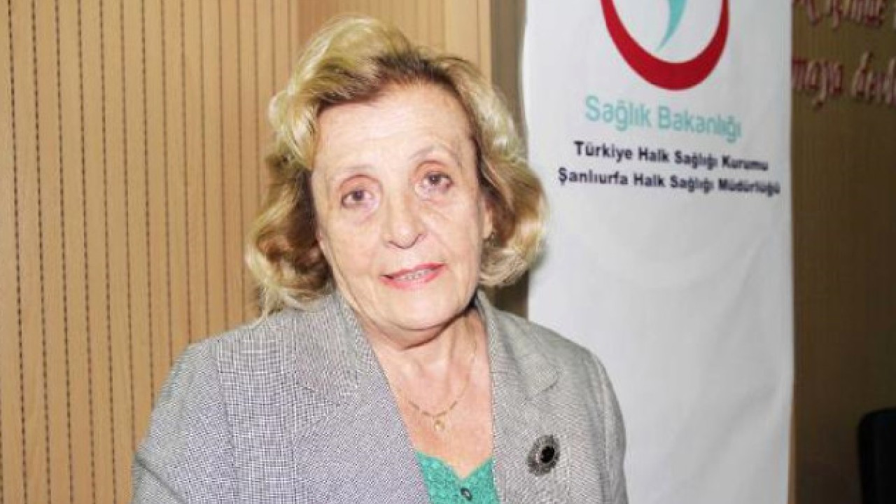 Gazeteci Ahu Özyurt'un annesi Gürayten Özyurt hayatını kaybetti!