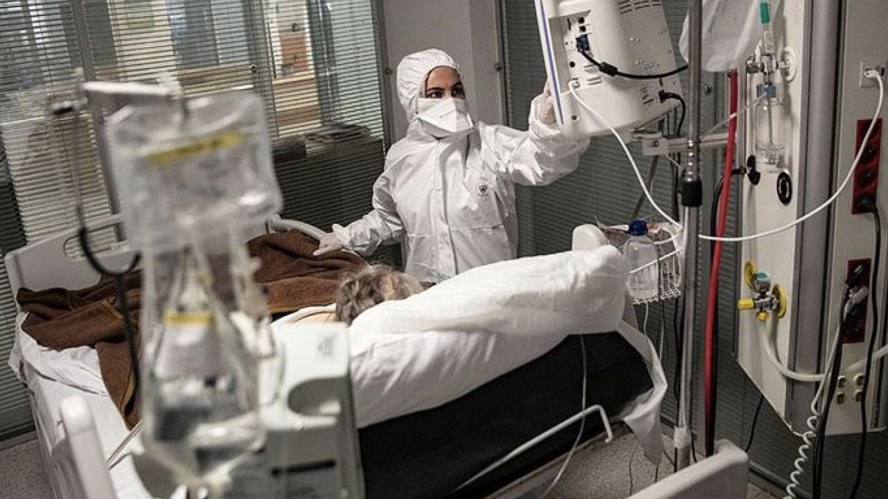 Koronavirüs geçirenlere uyarı: Hastaneye yatanlar mutlaka muayene olsun