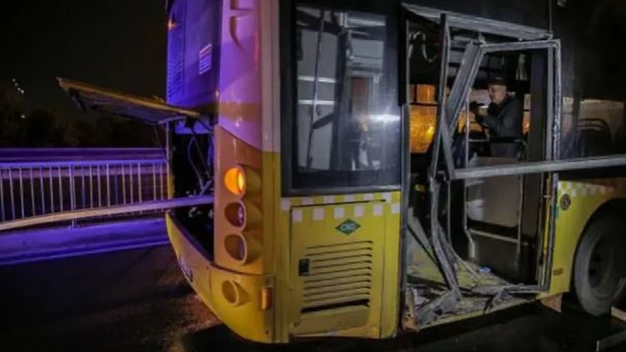 Avcılar'da korkunç kaza! Bariyer, İETT otobüsüne saplandı!