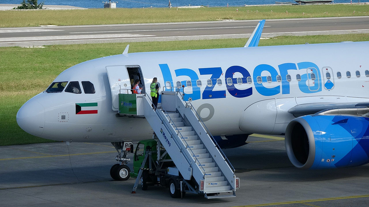 Kuveyt'ten kalkan uçak Trabzon'da acil iniş yaptı: Havalimanı uçuşa kapatıldı