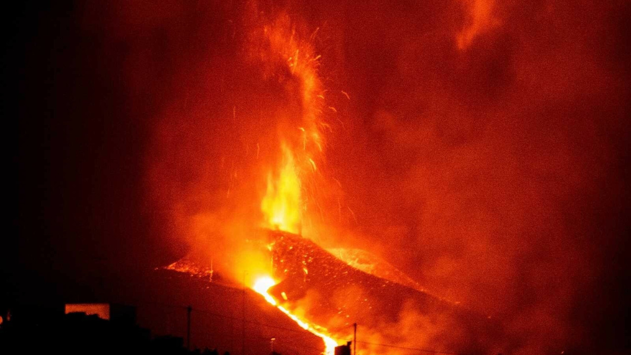 La Palma’da lavlar bin 419 binayı yok etti