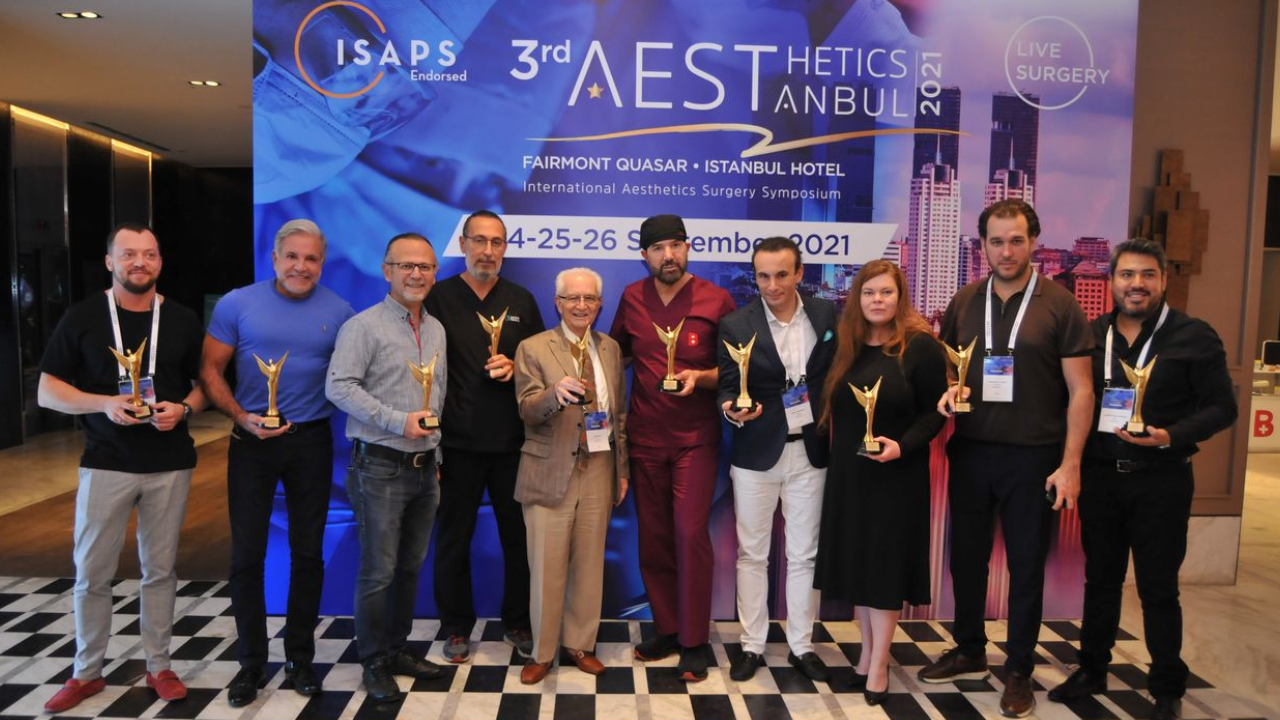 Dünyaca ünlü Plastik Rekonstrüktif ve Estetik Cerrahları Aestheticistanbul'a katıldı