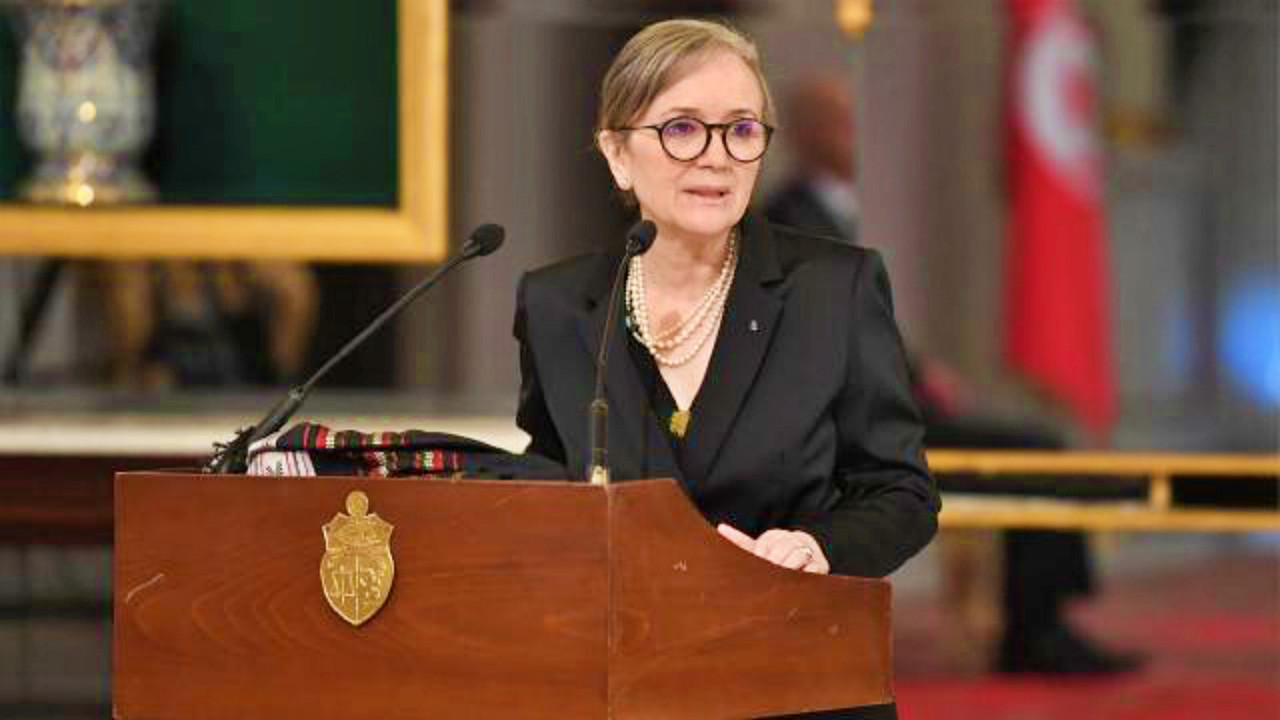 Tunus'ta darbenin ardından yeni başbakan seçildi: İlk kadın başbakan!