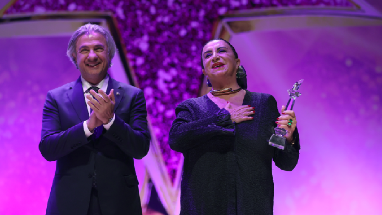 4. Türk Sinemasını Geçmişten Geleceğe Taşıyanlar Ödülleri verildi