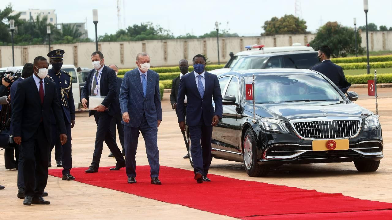 Cumhurbaşkanı Erdoğan Togo'dan ayrıldı