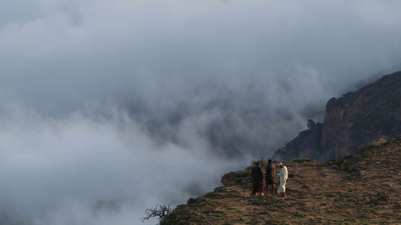 Bulutların üzerine çıkmak isteyen doğa tutkunlarının adresi: Umman 'Semhan Dağı'
