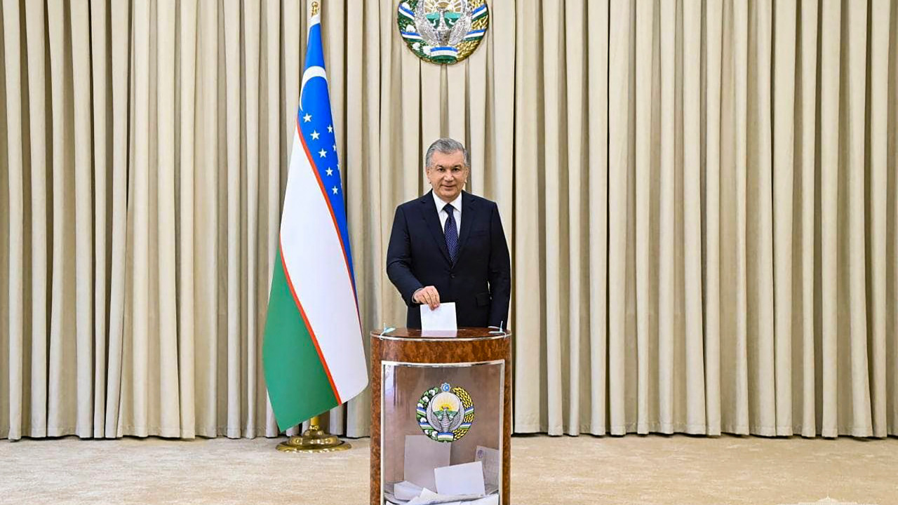 Özbekistan'da Cumhurbaşkanlığı seçiminin sonuçları belli oldu!