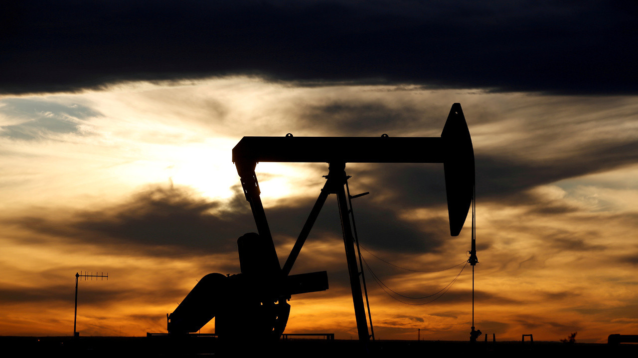 Brent petrol varil fiyatları 83,84 dolardan işlem görüyor