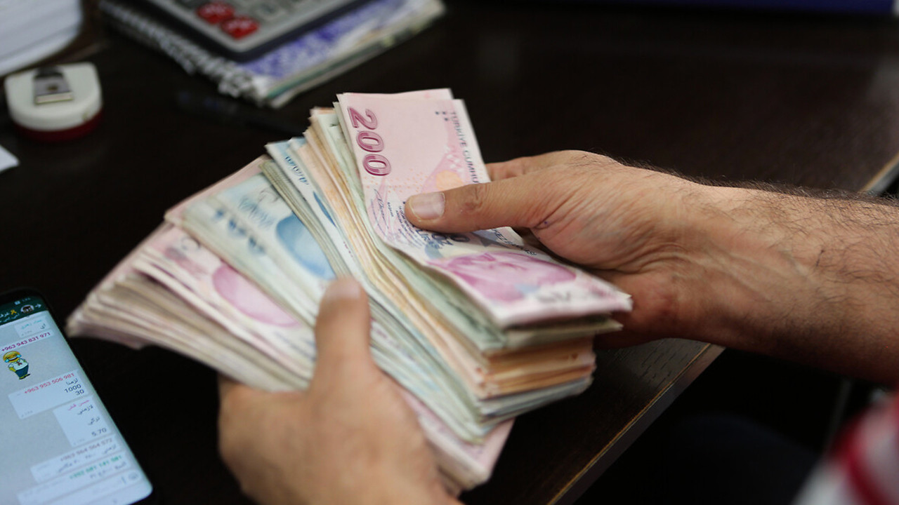 Bakan Kasapoğlu duyurdu: Kasım ayı burs ve kredi ödemeleri başladı