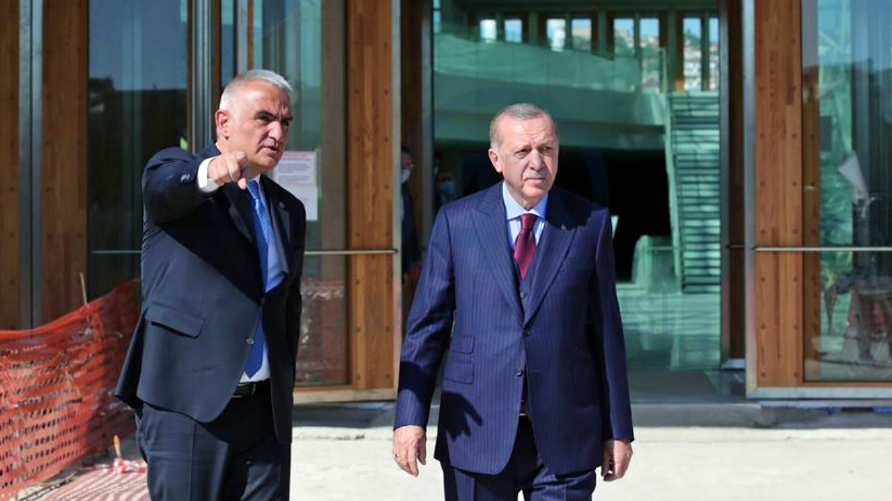 "İlk kabinede Cumhurbaşkanı Erdoğan'dan 3 talimat aldım" diyen Bakan Ersoy bu görevleri tek tek açıkladı!