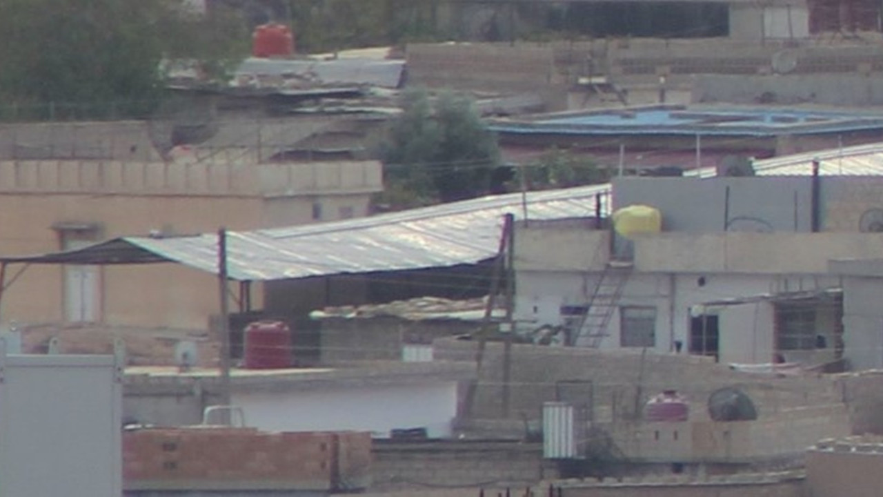 Terör örgütü YPG, Kamışlı'yı tünellerle doldurdu!