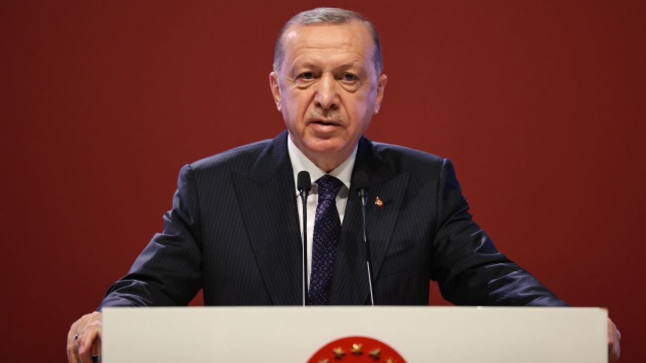 Cumhurbaşkanı Erdoğan, Sezai Karakoç için taziye mesajı yayımladı