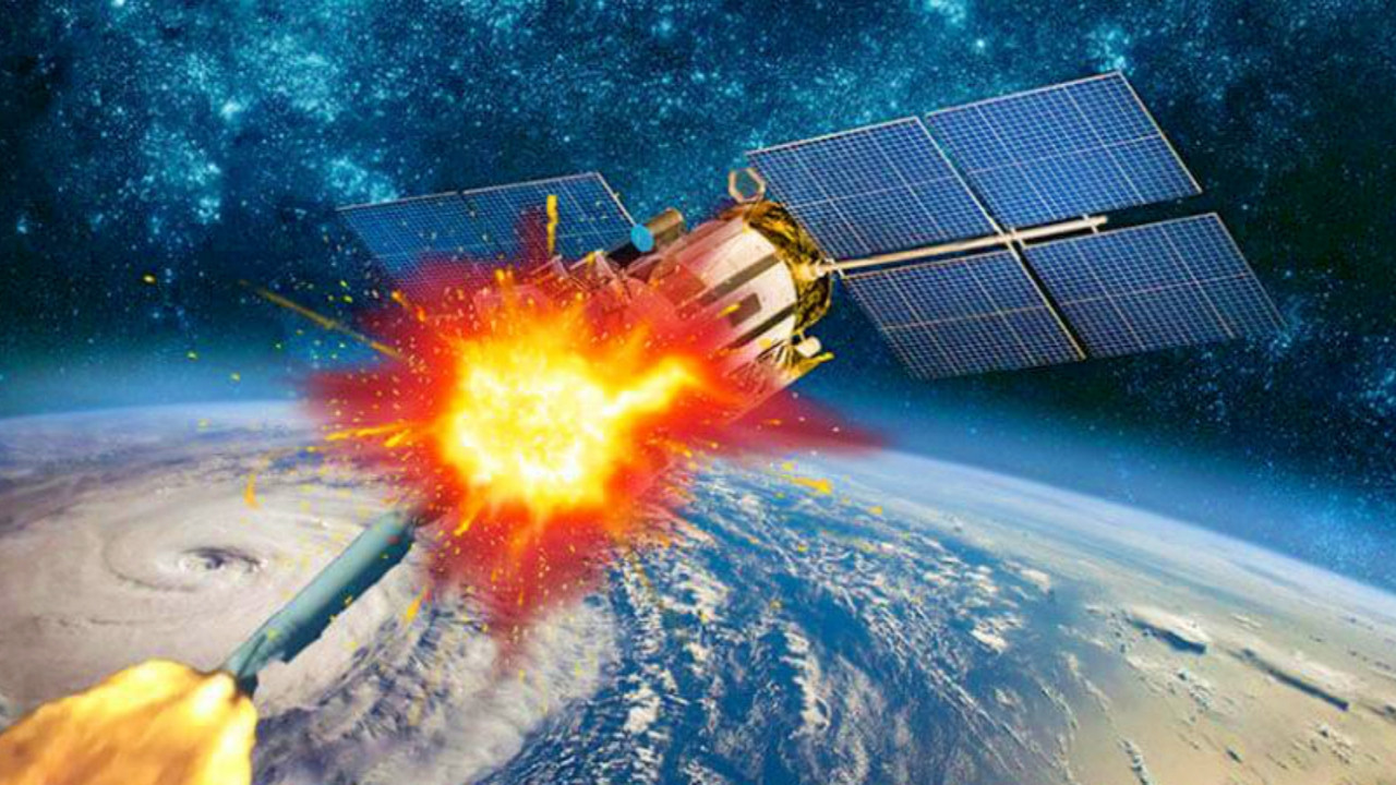 Rusya, uzaydaki uydusunu, uydusavar füze ile vurdu: ABD tepkili!