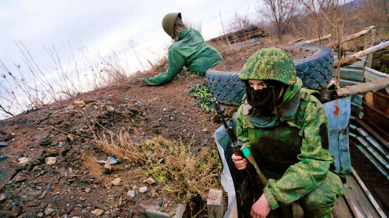 Rusya'nın askeri sevkiyatının hemen ardından kan döküldü: 1 asker öldü