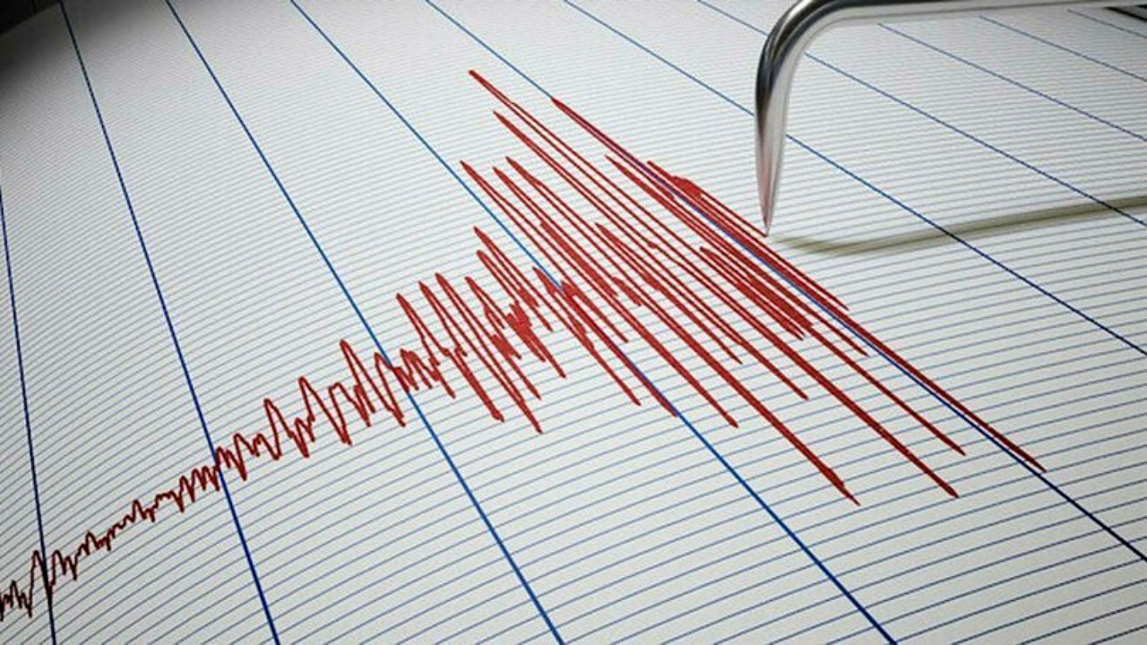 Türkiye beşik gibi sallanıyor! Tokat'ta 4 büyüklüğünde deprem!
