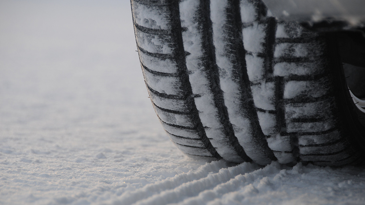 Hususi araçlarda kış lastiği zorunlu mu? Kış lastiği hangi araçlarda zorunlu?