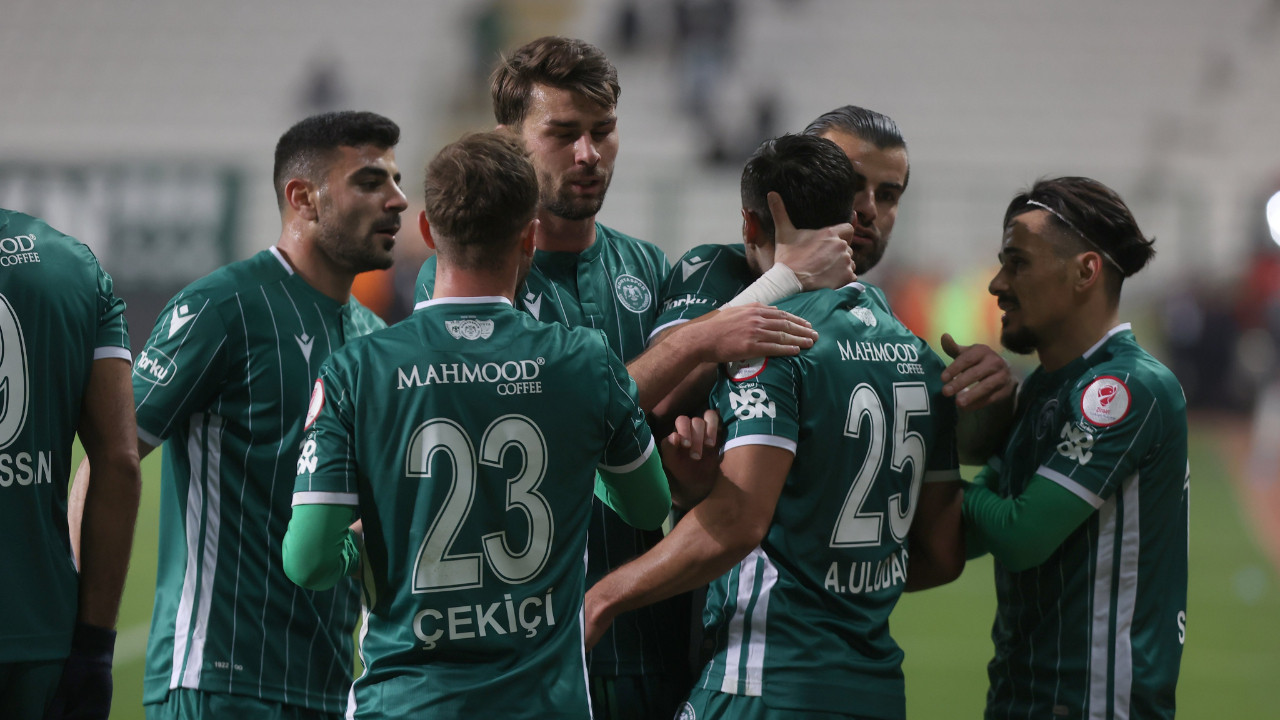 Konyasporlu oyunculardan centilmenlik dersi... Kaleyi açtılar.. Ziraat Türkiye Kupası: Konyaspor: 3 - Vanspor FK: 1