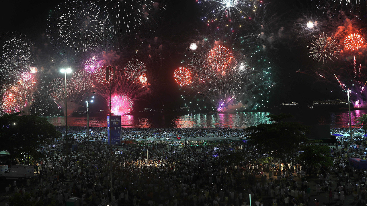 Copacabana Plajı’ndaki dünyaca ünlü yılbaşı kutlaması iptal edildi