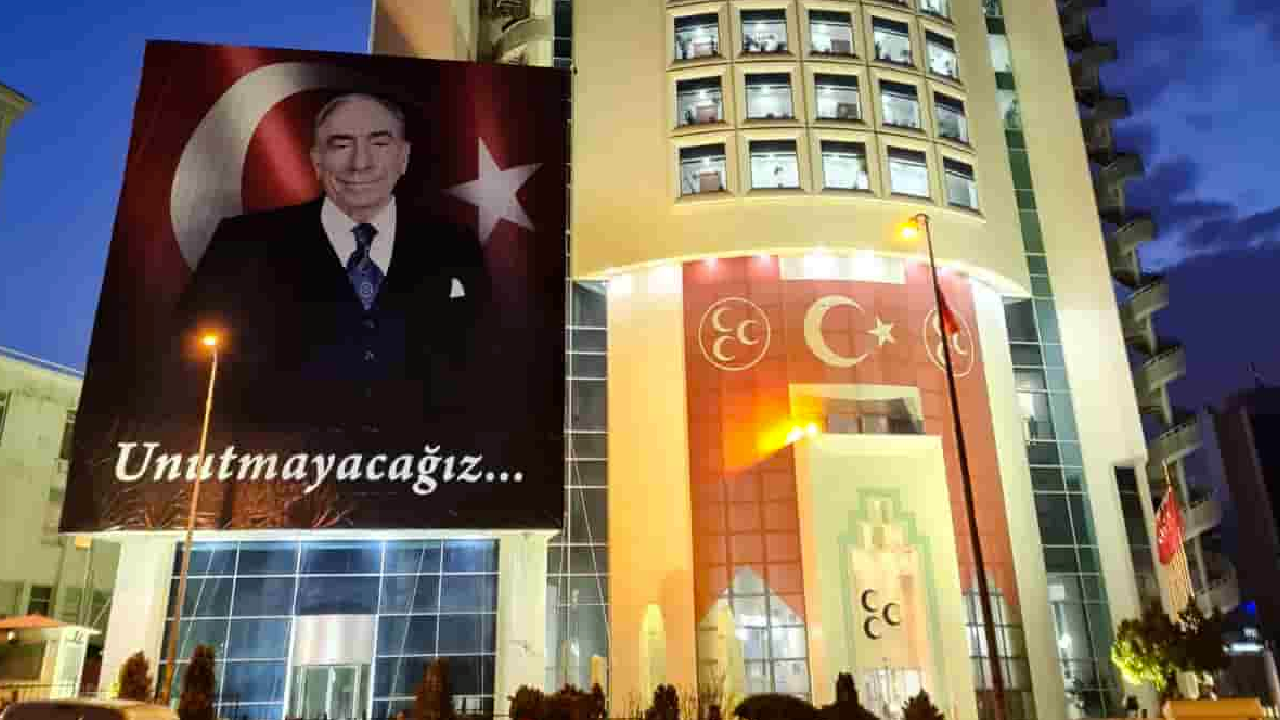 MHP'den İYİ Parti ve Mansur Yavaş'a rest! Alparslan Türkeş Siyaset Akademisi Vakfı kuruluyor