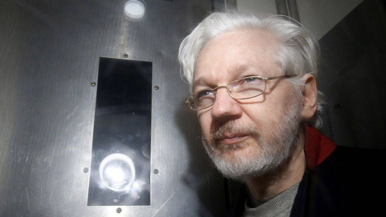 İngiltere'den Assange için karar çıktı: ABD'ye iade edilecek