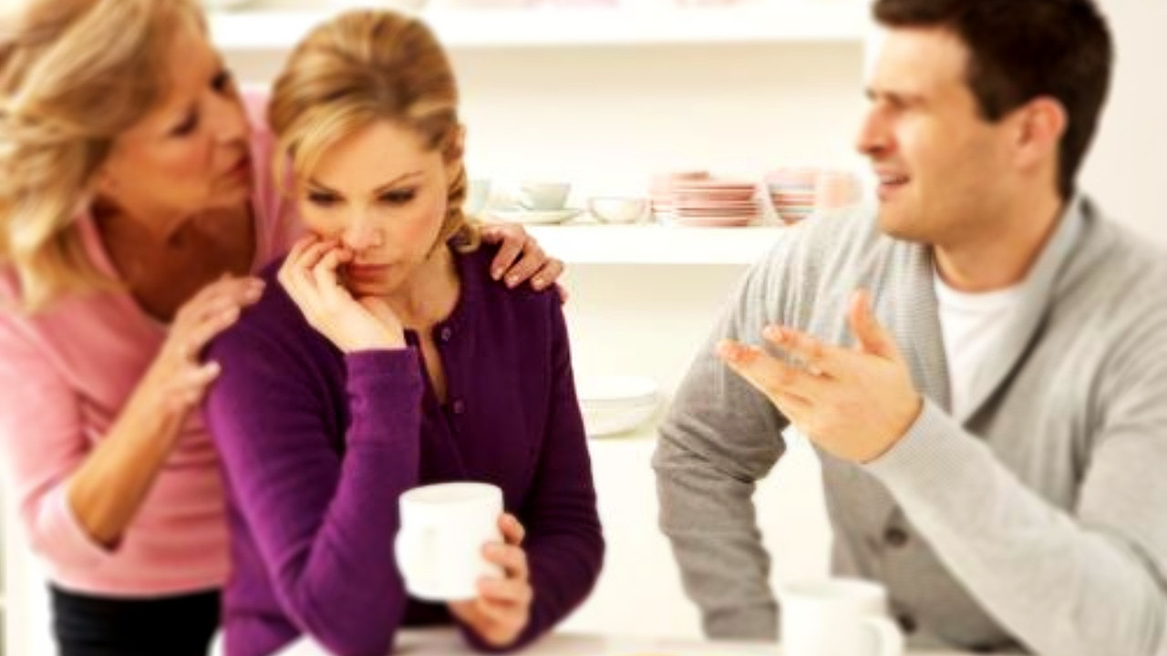 Evliliğine karışan annesine sesini çıkarmayanlara kötü haber: Kusurlu sayılacaksınız...