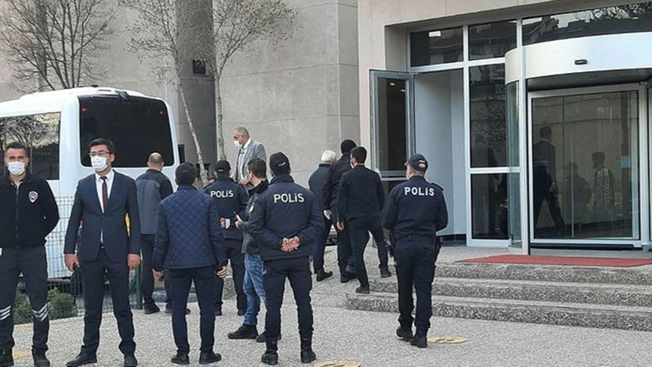 103 emekli amiral hakkındaki iddianame,  Ankara Ağır Ceza Mahkemesince kabul edildi