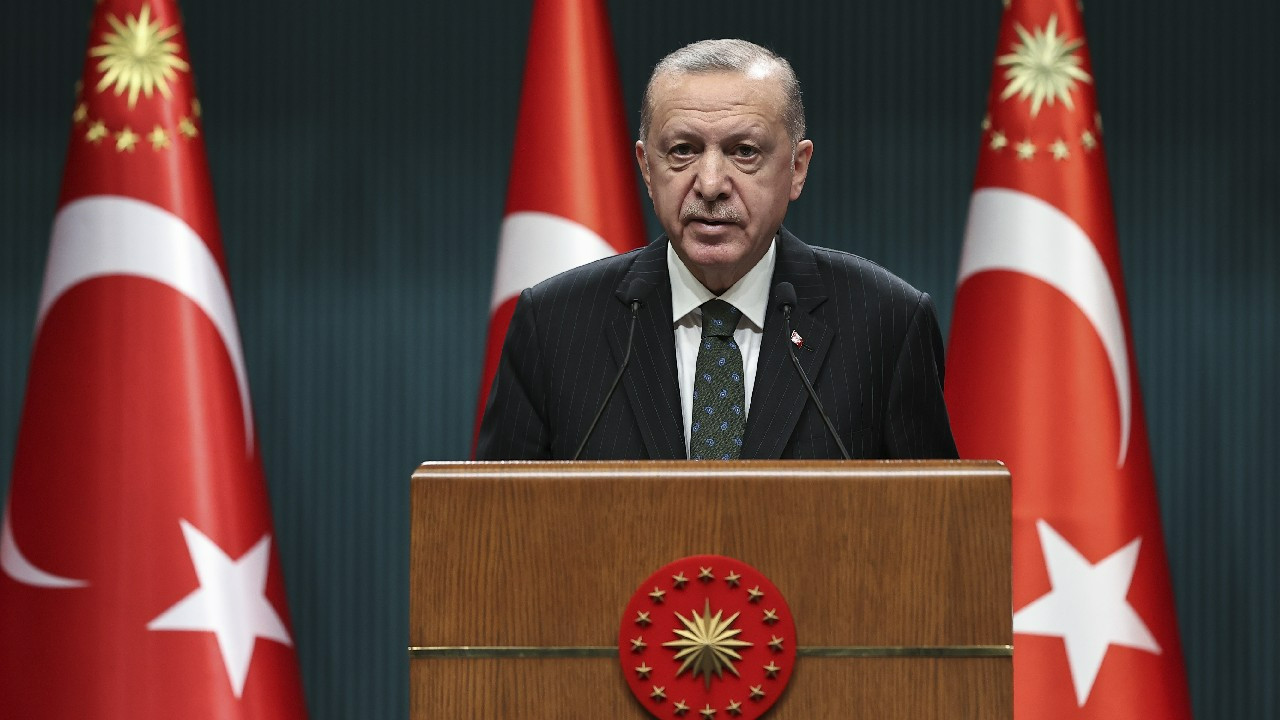 Cumhurbaşkanı Erdoğan, TL mevduatları için getirilen yeni düzenlemeyi duyurdu!