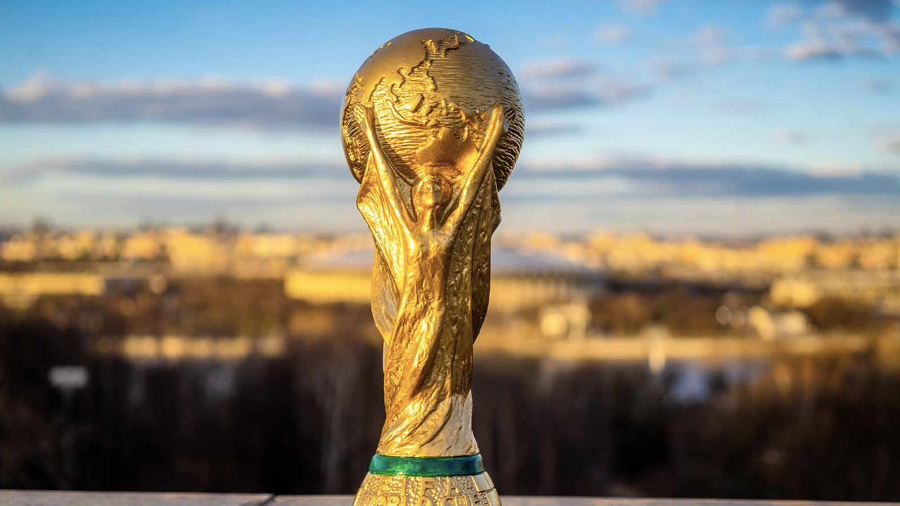 FIFA, Dünya Kupası'nı 2 yılda bir yapmakta ısrarcı: Infantino'ya göre gelirler artacak