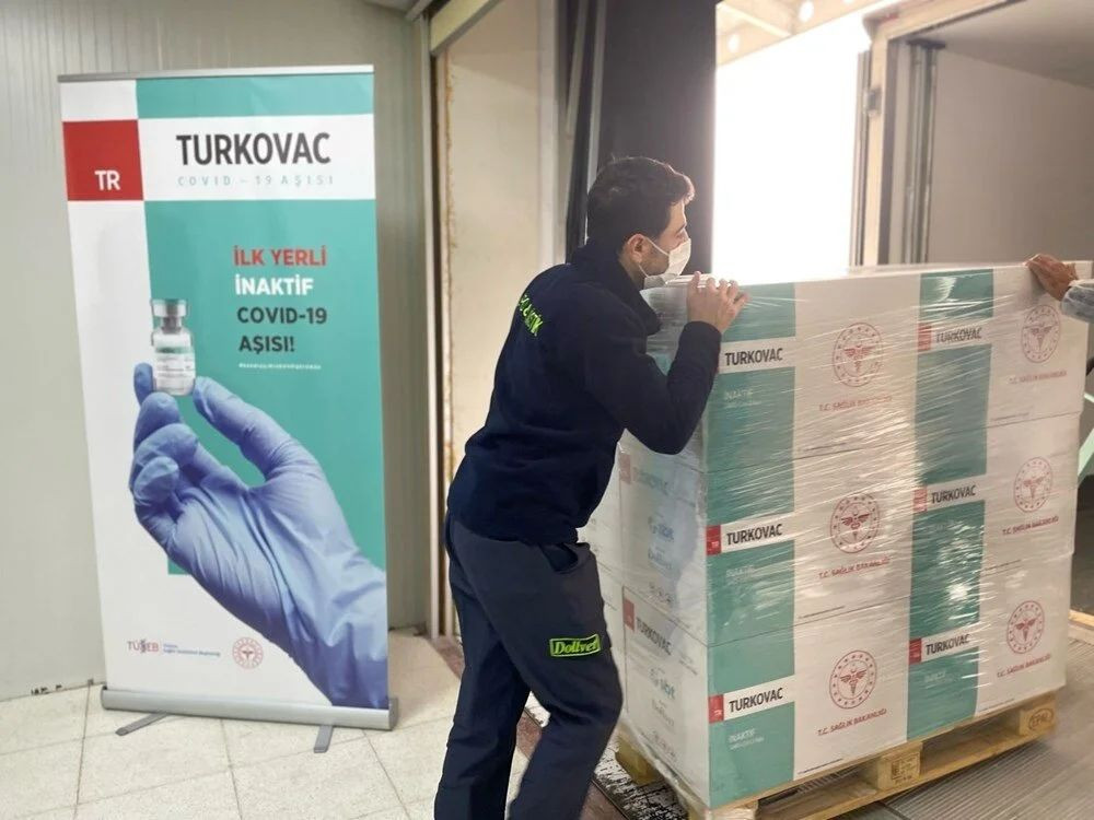 Türkiye'nin yerli ve milli aşısı TURKOVAC'ın ilk sevkiyatı yapıldı! İşte gururlandıran görüntüler... - Sayfa 4