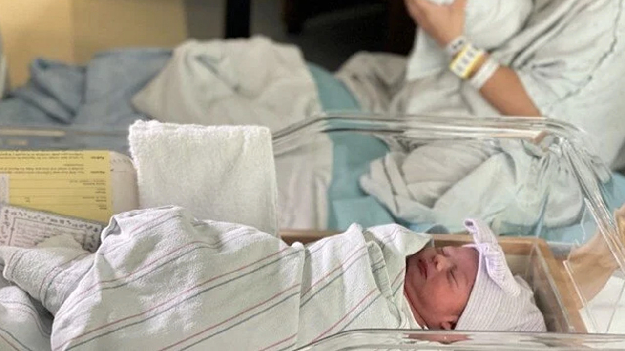 2 milyonda bir ihtimal gerçekleşti: İkiz bebekler farklı yıllarda doğdu
