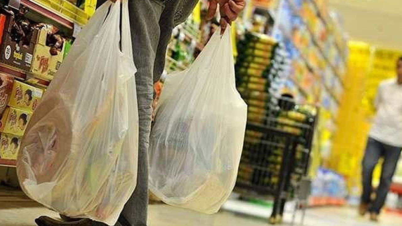 Çevre Bakanlığı duyurdu: Plastik poşetlerde yeni düzenleme