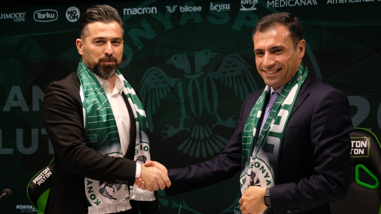Konyaspor başarılı teknik direktörü İlhan Palut'un sözleşmesini 2 yıl uzattı